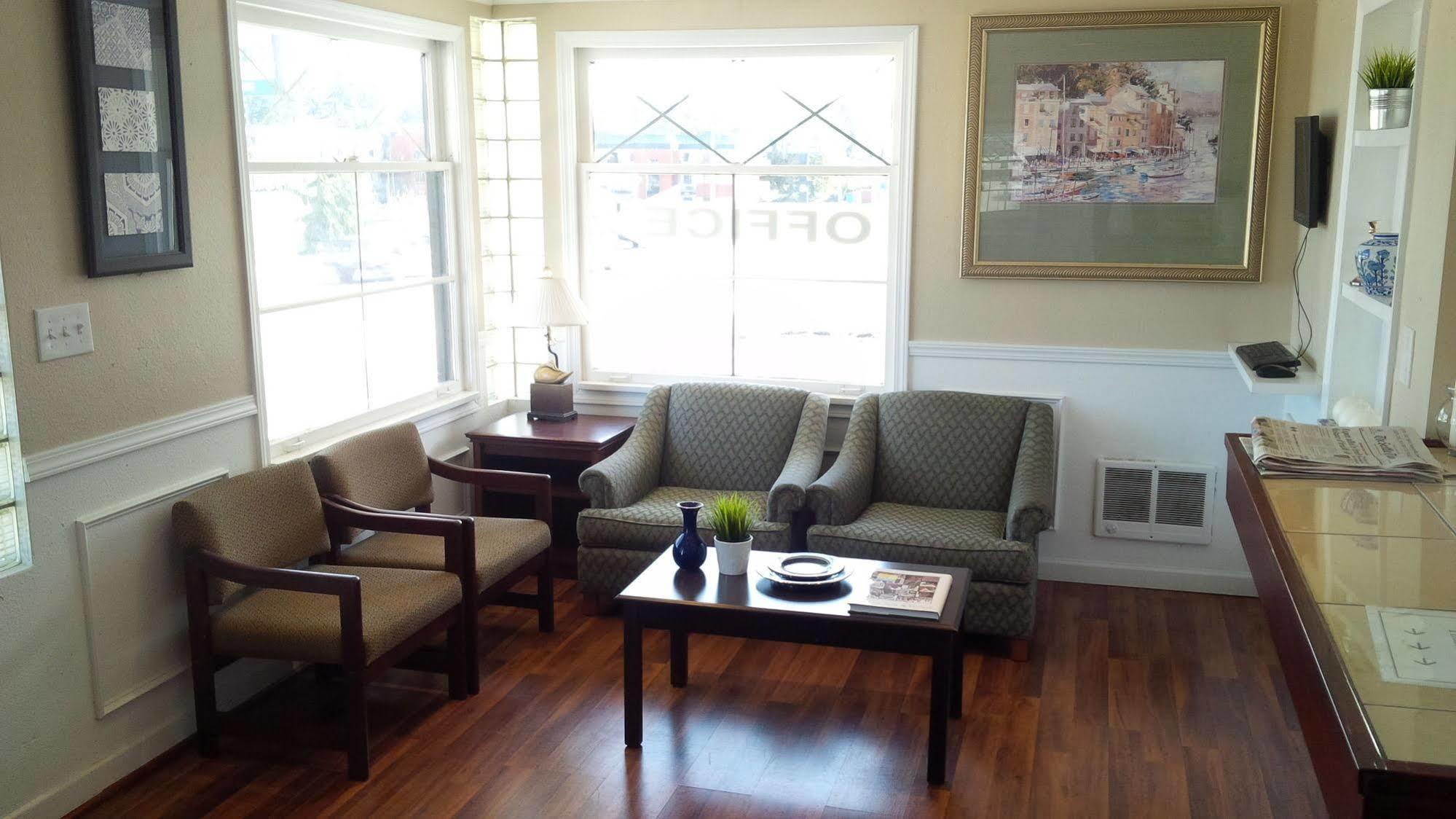 Holiday Lodge Port Angeles Bagian luar foto
