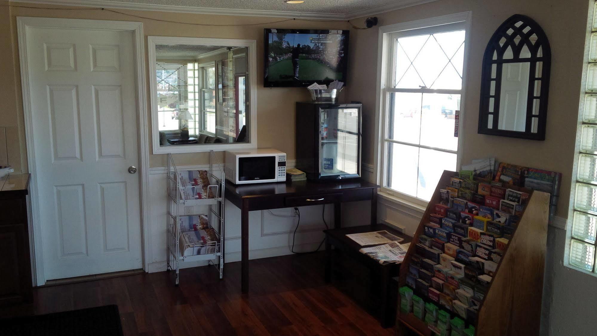 Holiday Lodge Port Angeles Bagian luar foto